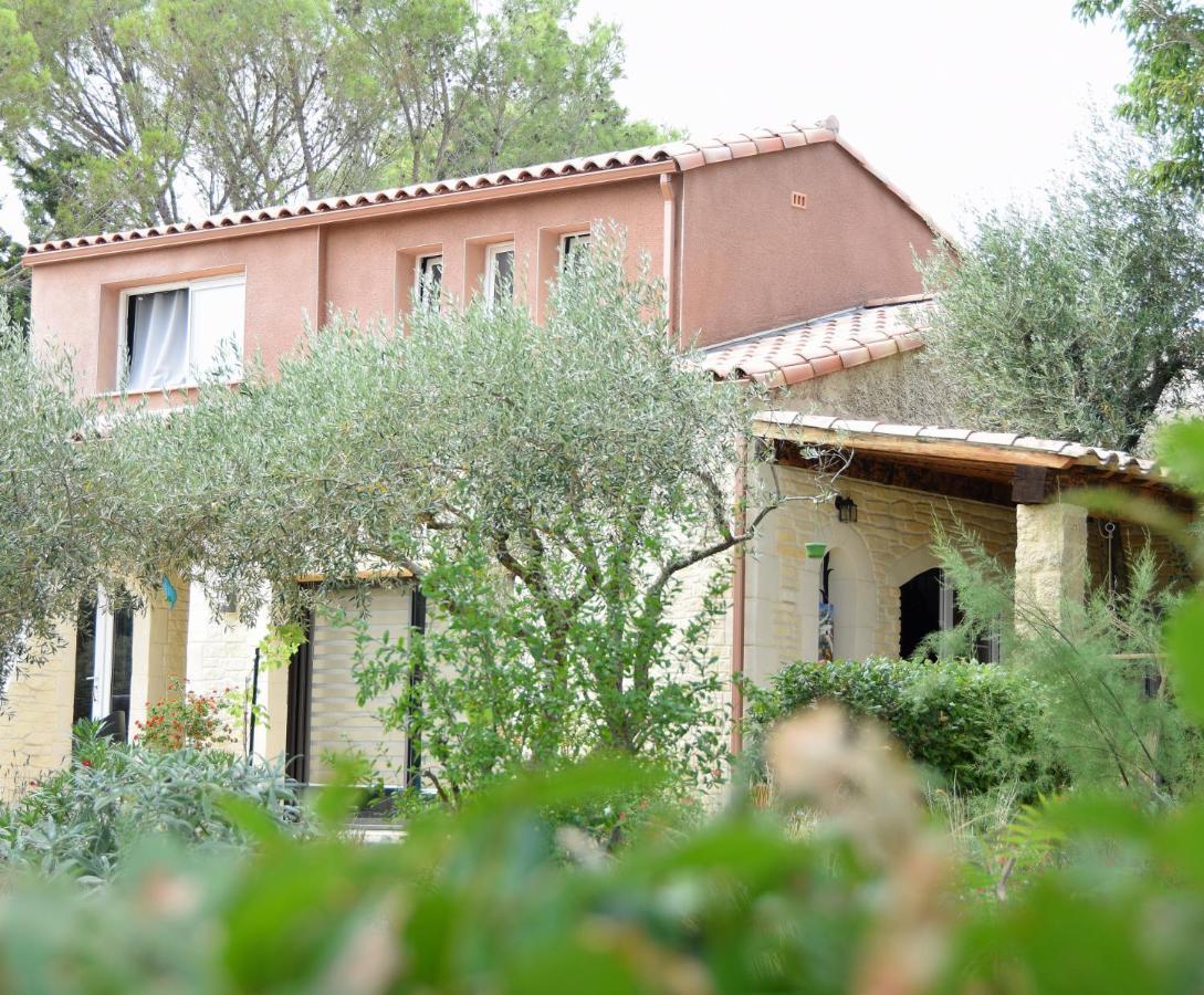 L'Atelier Bed & Breakfast Saint-Maximin  Bagian luar foto