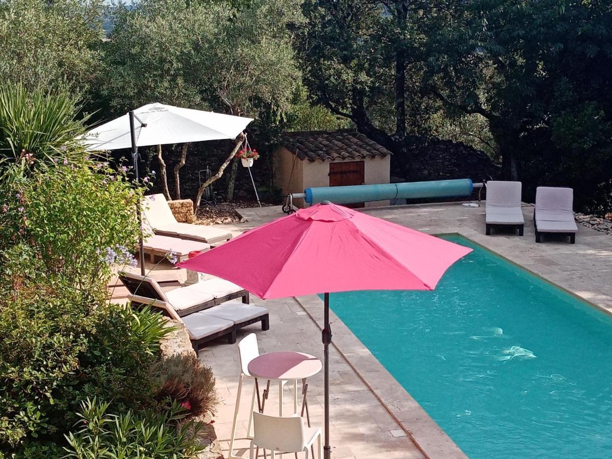 L'Atelier Bed & Breakfast Saint-Maximin  Bagian luar foto