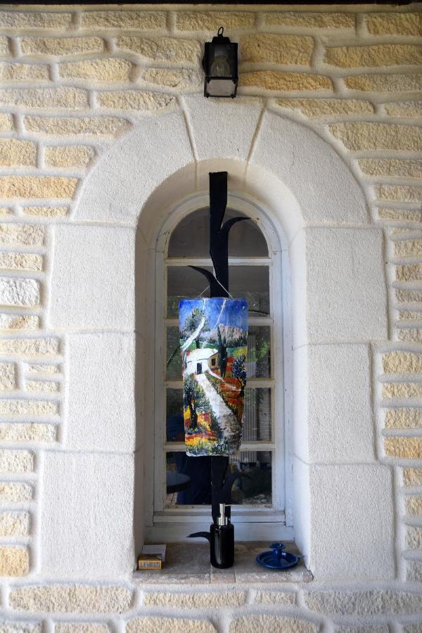 L'Atelier Bed & Breakfast Saint-Maximin  Bagian luar foto
