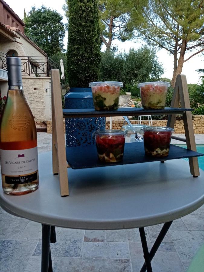 L'Atelier Bed & Breakfast Saint-Maximin  Bagian luar foto