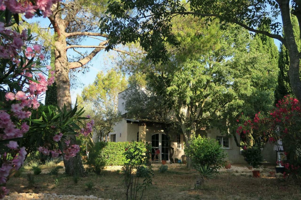 L'Atelier Bed & Breakfast Saint-Maximin  Bagian luar foto