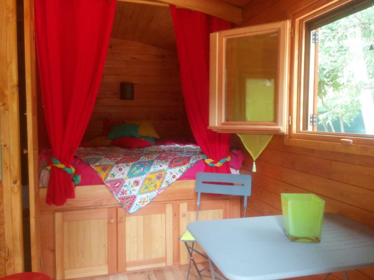 L'Atelier Bed & Breakfast Saint-Maximin  Bagian luar foto