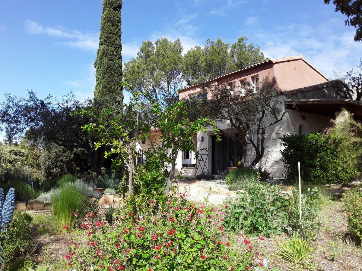 L'Atelier Bed & Breakfast Saint-Maximin  Bagian luar foto