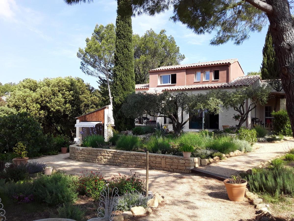 L'Atelier Bed & Breakfast Saint-Maximin  Bagian luar foto